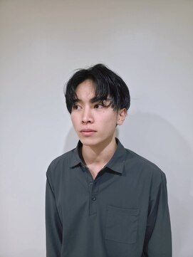 メンズナチュラルセンターパート/@katagishi_00