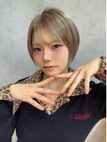 サニー 渋谷(SUNNY)&nbsp;ミルクティーベージュ、ショートボブ、ダブルカラー、ハイトーン