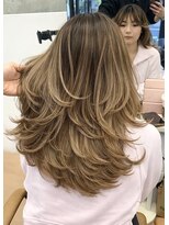 ヌエン 渋谷(NU/EN)&nbsp;ミディアムバタフライレイヤー/バレイヤージュ/ハイライト