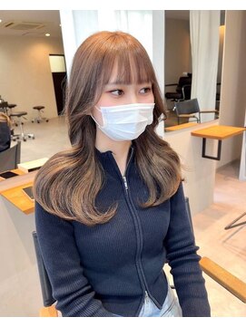 ウキ(uki) ハイトーン　顔まわり　韓国