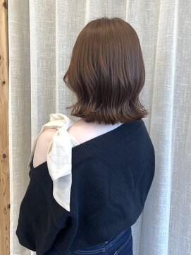 シロ 大名2号店(SiLO) シナモンベージュ×外ハネミディ