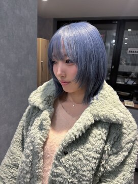 ルル(Lulu) レイヤーボブライトブルーカラー