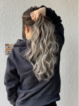 ディー エメ(D-aimer-) シルバーアッシュバレイヤージュ