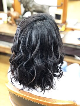 ベル(BELL) 海に遊びに行く☆波ウエーブ仕上げです♪【BELL桜新町/用賀】