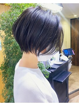 アヴァロン(AVALON) 【30代/40代/50代】小顔前下がりショートボブ【中村】