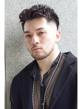 にもう ワイルドアップバング　メンズカット　【神戸三宮/元町】