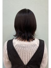 ヘアメイク トゥエンティワン HAIRMAKETwentyOne ミディアムウルフ