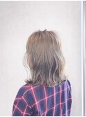 ヌーディグレージュ