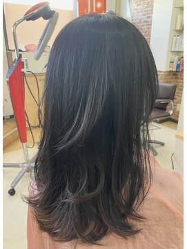 カットハウス はさみの部屋 セミロング/ローレイヤー/ワンカール/白髪染め/モカベージュ