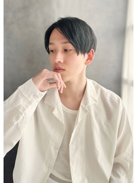 アーク(ARC+) メンズ　長め前髪センターパート