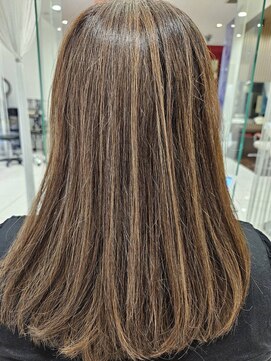 アース 赤羽店(HAIR&MAKE EARTH) ブリーチ ハイライトカラー