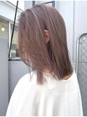切りっぱなしボブピンクベージュミディアムボブダブルカラー