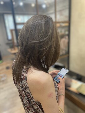 ゴーシェン 津田沼本店(Goshen) たっぷりハイライト×グレージュ×レイヤー