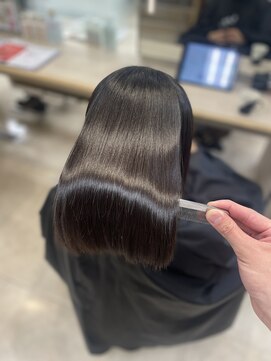 ケンジ 平塚ラスカ店(KENJE) 縮毛矯正/髪質改善ストレート/ストカール/平塚駅