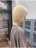 ブロンド/ボブ