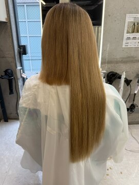 シイム(CYM) ビフォーアフター/シールエクステ/ストレートロング