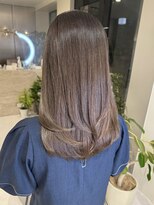 ミズチャーム(Ms.CHARM) グレージュ/韓国ヘア/レイヤー/ブリーチなし