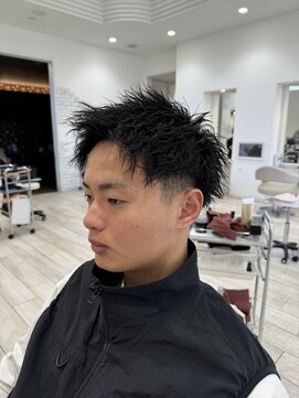 ロンド ラマ 岐阜(Lond bla-ma) アップバングショート×ツイストピンパーマ【Lond伊藤メンズ】