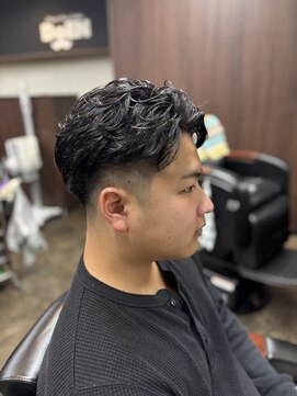 ドゥーエン(DoEN) 毛流れパーマ