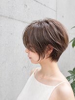シャワー(SHOWER)&nbsp;ショートレイヤー/ベージュブラウン/レイヤーボブ/耳掛け