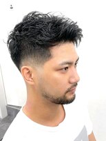 ベロ(Belo)&nbsp;スパイキーショート×スキンフェード