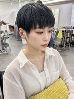 オウル(Owll)&nbsp;【Owll】石田学史大阪黒髪ピクシーカット20代30代40代赤味消し
