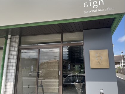 signの写真