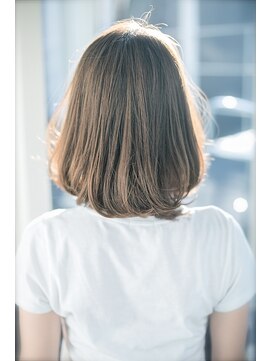 ユーフォリア 銀座本店(Euphoria) ナチュラルな前下がり肩上小顔ボブ