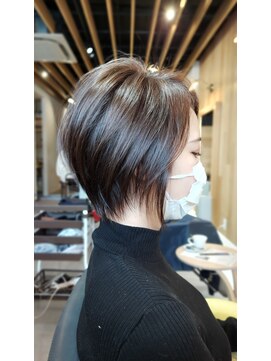 キレイコムデュース(Deuce) 色っぽショート