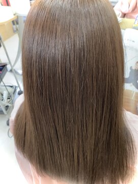 カットハウス はさみの部屋 柔らかレイヤー