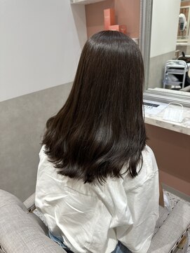 ガレリアエレガンテ 各務原店(GALLARIA Elegante) 人気の寒色系カラー