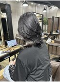 斜めバンググレージュカラーシルキーベージュ マッシュパーマ
