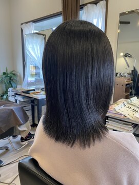 コアフィールフィス(COIFFURE fils) 新規お得クーポンあり【見附 今町】黒髪ミディアムヘア