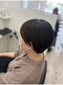 ショートボブ