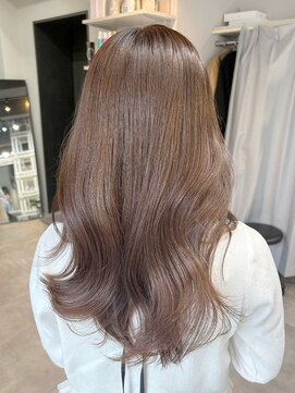 ディーエックス ウエスト(Dxxxx WEST) 透明感アッシュベージュ［韓国/顔周りカット/レイヤーカット］