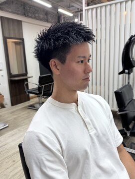 アイヴィー 池袋(IVY) 池袋アップバングスパイキーショート◎[池袋メンズ美容室］
