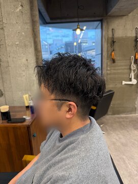 サーフカール/フェザーパーマ/ブルーブラック【都賀/メンズ】