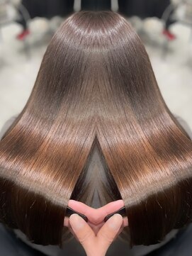 ジーナ 博多(Zina) ブリーチなし髪質改善カラー/杉野友彦