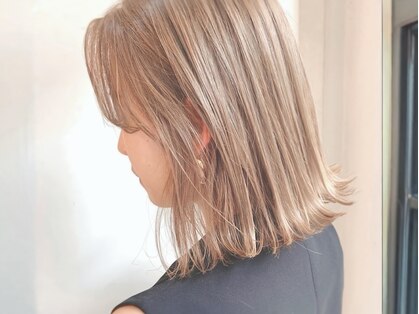 ルートヘアー(Root Hair)の写真