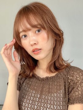 トレス(TRESS) ミディアム くびれレイヤー ミルクティーブラウン 表参道