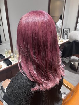 オーパスバイアンブルリュクス 池袋(Opus by ambleluxe) レディースカット/ブリーチカラー/レイヤーカット