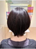 ショートボブ