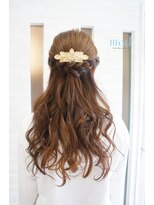 ムゥフ ヘアーアンドアイラッシュ(mouf hair&eyelash)&nbsp;【ｍｏｕｆ】ふんわり大人可愛いハーフアップ