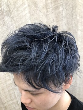 ヘアーサロン エイム(hair salon Ame) ネイビーハイライト