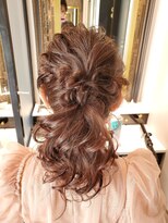 モンプルポ(momp repos)&nbsp;ヘアアレンジ/ヘアセット/結婚式お呼ばれヘア/パーティーヘア