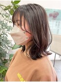 女っぽミディアムヘア