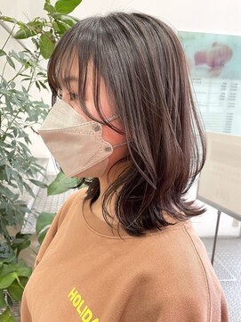 カッツ 元町店(CUT S) 女っぽミディアムヘア