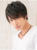 重めの斜めバングの目力ＵＰ！こなれ感ウルフショートN草加