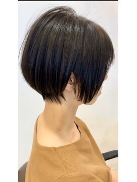 シェイプスヘアデザイン 上三川店(Shape's hair design) 大人かわいい丸みのあるショートボブ