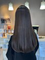 フィオーラ(Fiora) 蓄積型髪質トリートメントで今までにない感触を体験出来ます!